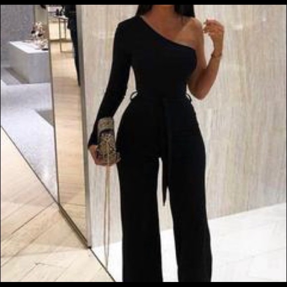 Black belted one shoulder jumpsuit Evelyn S - Picture 1 of 1